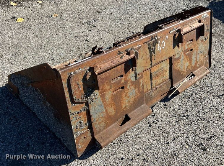 image for item NA9281 Bobcat skid steer bucket