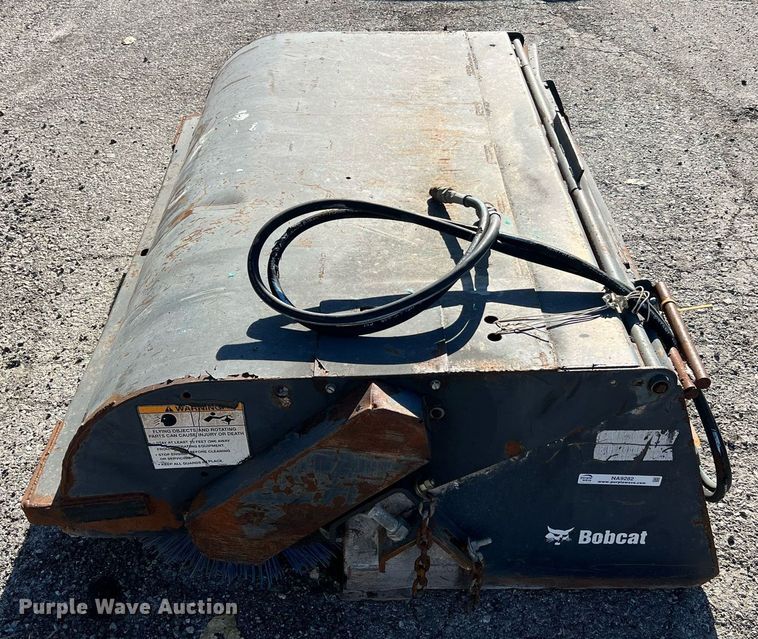 image for item NA9282 Bobcat skid steer broom