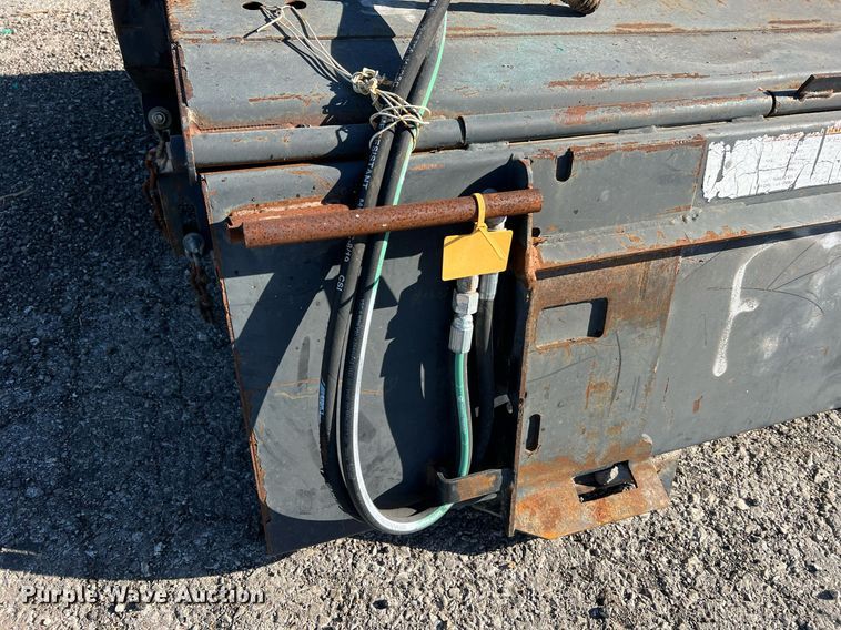 image for item NA9282 Bobcat skid steer broom