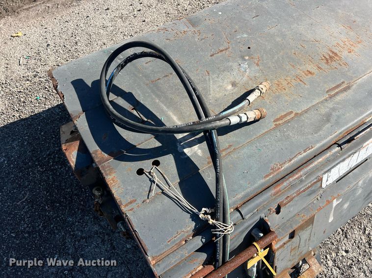 image for item NA9282 Bobcat skid steer broom