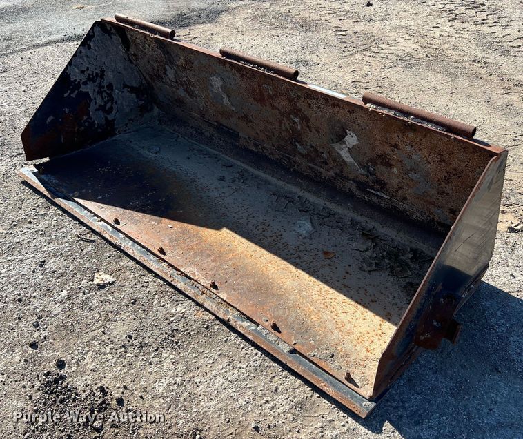 image for item NA9284 Skid steer bucket