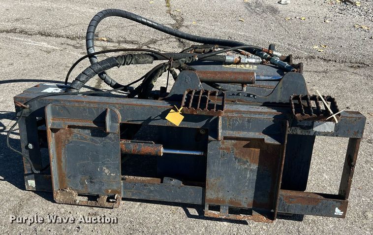 image for item NA9287 Caterpillar PC6 skid steer cold planer