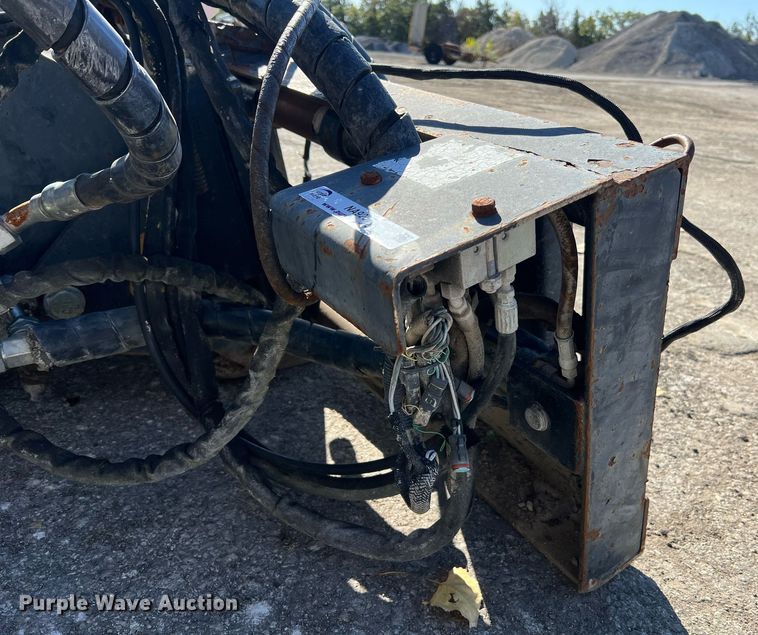 image for item NA9287 Caterpillar PC6 skid steer cold planer