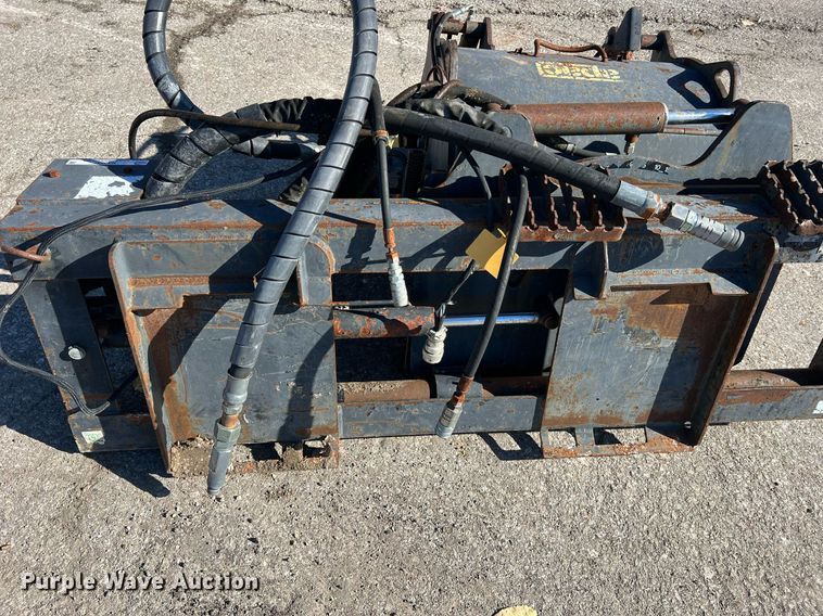 image for item NA9287 Caterpillar PC6 skid steer cold planer