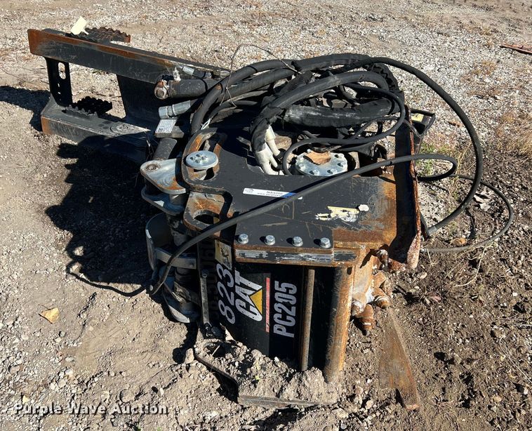 image for item NA9288 2006 Caterpillar PC205 skid steer cold planer