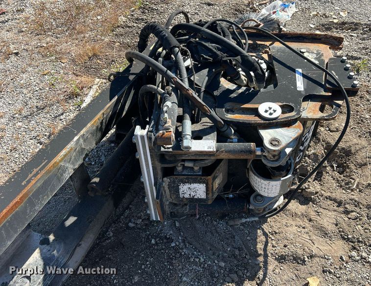 image for item NA9288 2006 Caterpillar PC205 skid steer cold planer