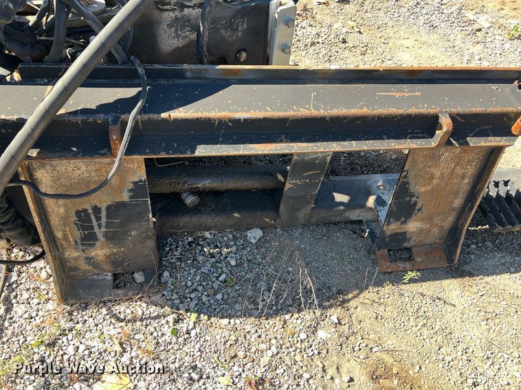 image for item NA9288 2006 Caterpillar PC205 skid steer cold planer