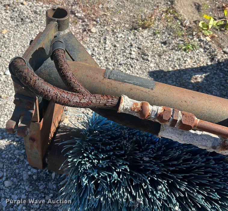 image for item NA9291 Fleco 5804F1 wheel loader broom 