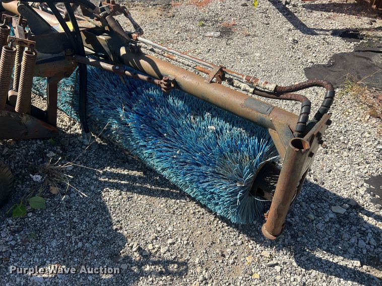image for item NA9291 Fleco 5804F1 wheel loader broom 