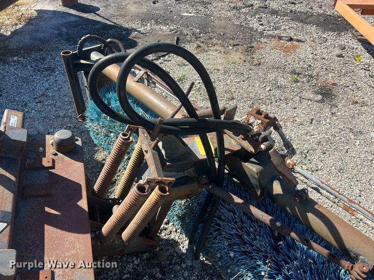 image for item NA9291 Fleco 5804F1 wheel loader broom 