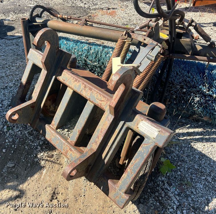 image for item NA9291 Fleco 5804F1 wheel loader broom 