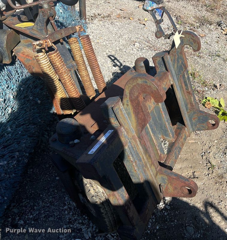 image for item NA9291 Fleco 5804F1 wheel loader broom 