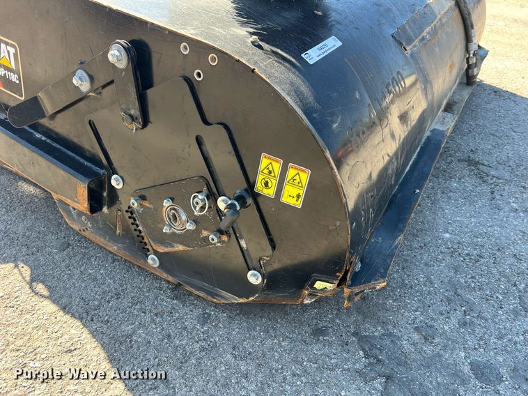 image for item NA9292 2014 Caterpillar BP118C skid steer broom