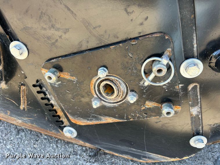 image for item NA9292 2014 Caterpillar BP118C skid steer broom