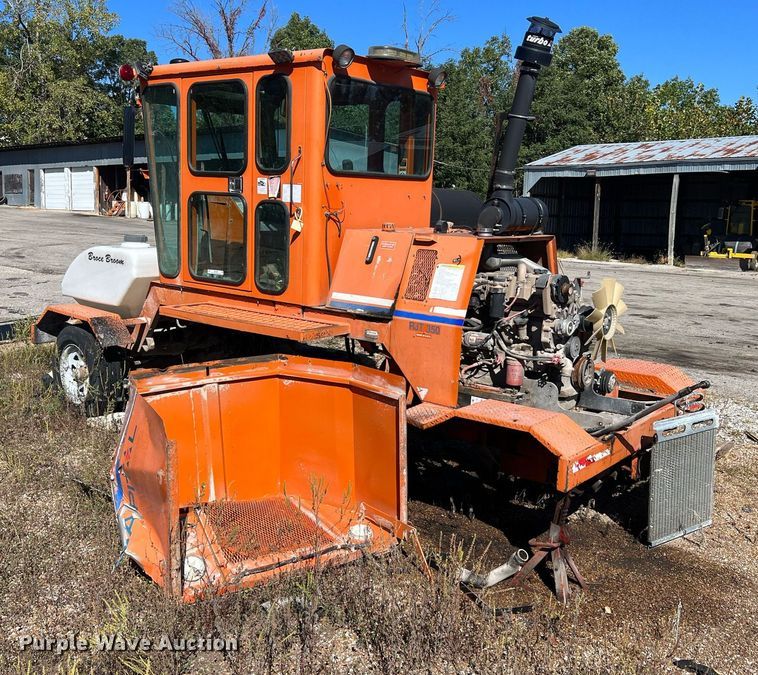 image for item NA9299 2012 Broce RJT350 broom