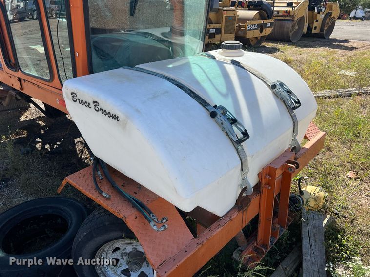 image for item NA9299 2012 Broce RJT350 broom