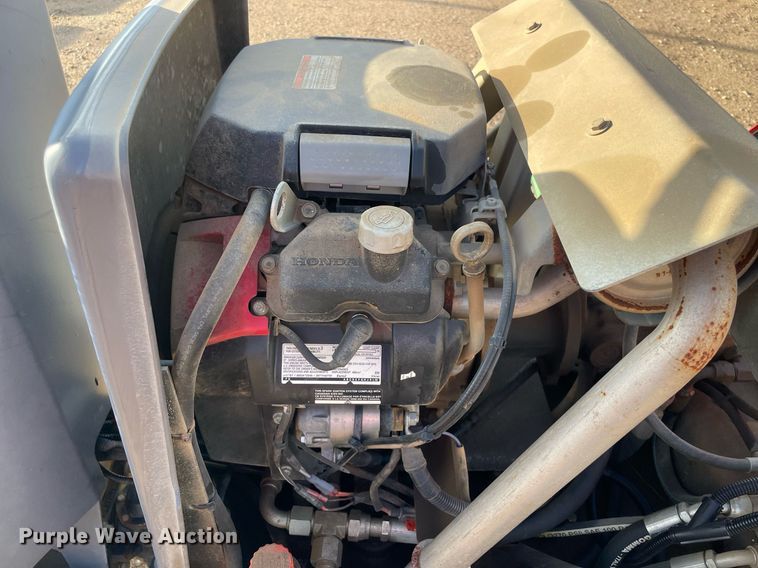 image for item NA9552 Chicago Pneumatic AR90G  double drum vibratory roller