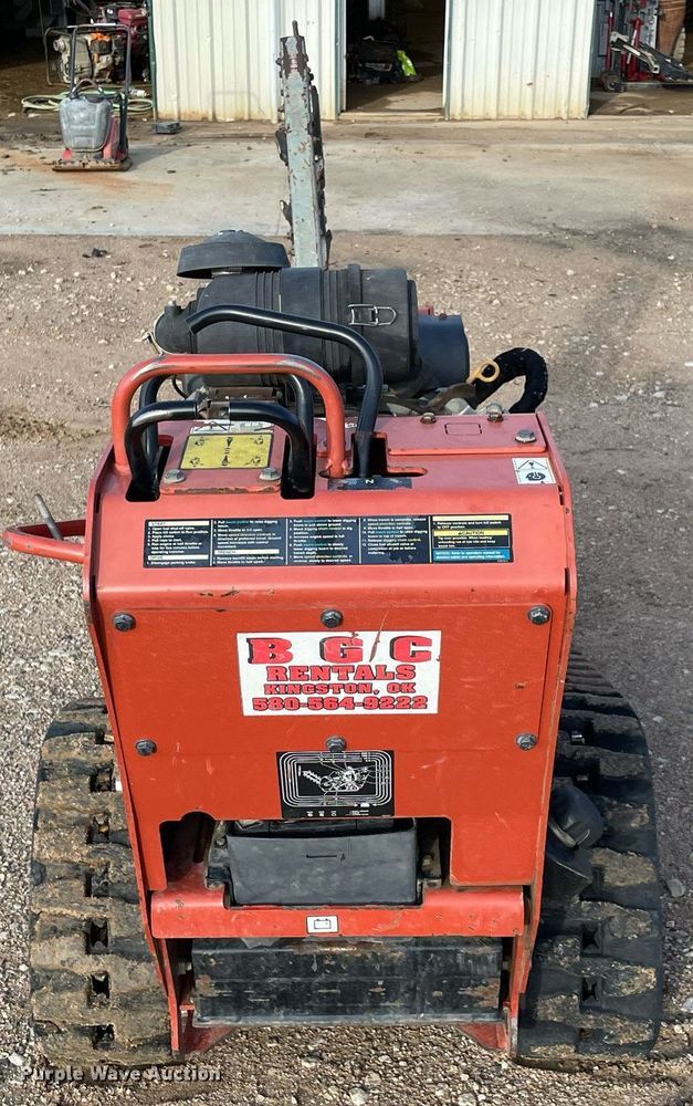 image for item NA9553 2017 Ditch Witch C30X  trencher