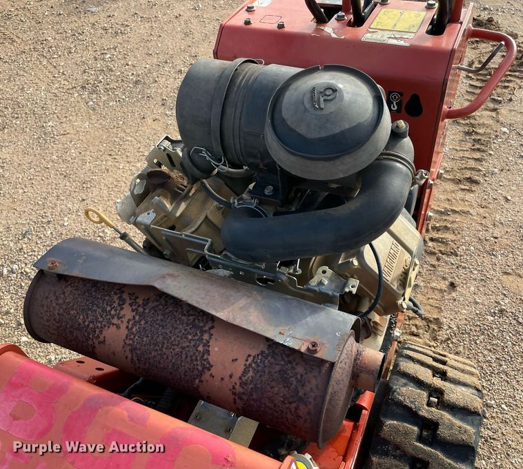 image for item NA9553 2017 Ditch Witch C30X  trencher