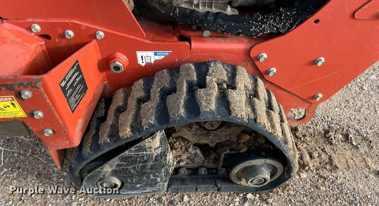 image for item NA9553 2017 Ditch Witch C30X  trencher