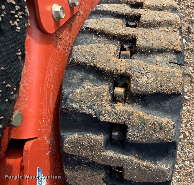 image for item NA9553 2017 Ditch Witch C30X  trencher