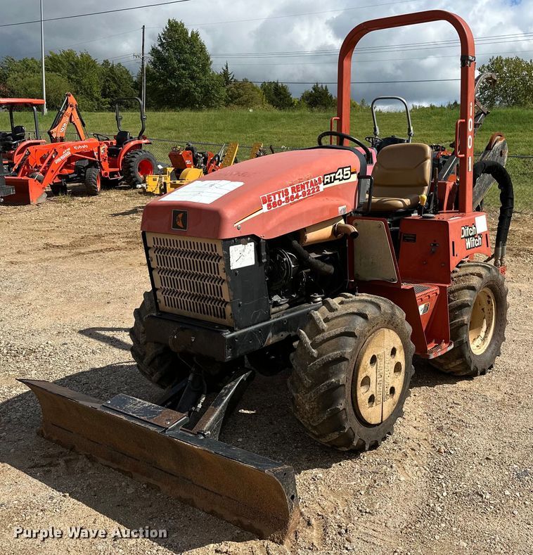 image for item NA9555 2012 Ditch Witch RT45  trencher