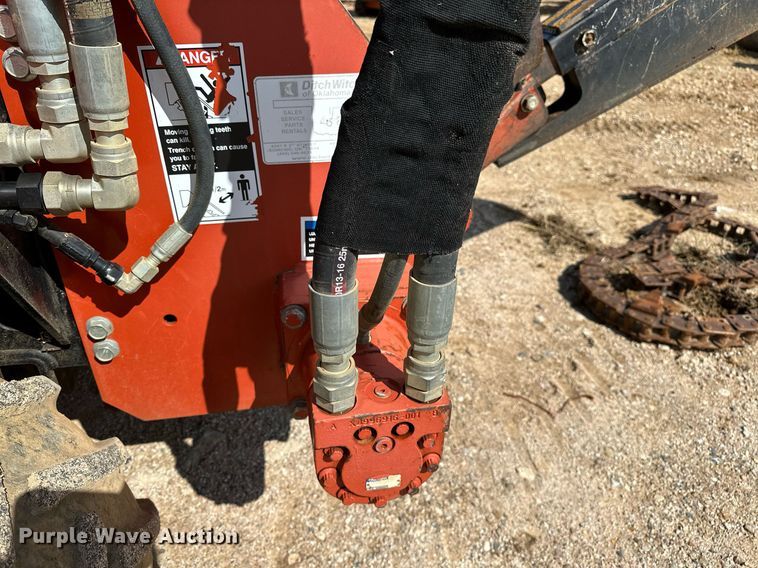 image for item NA9555 2012 Ditch Witch RT45  trencher