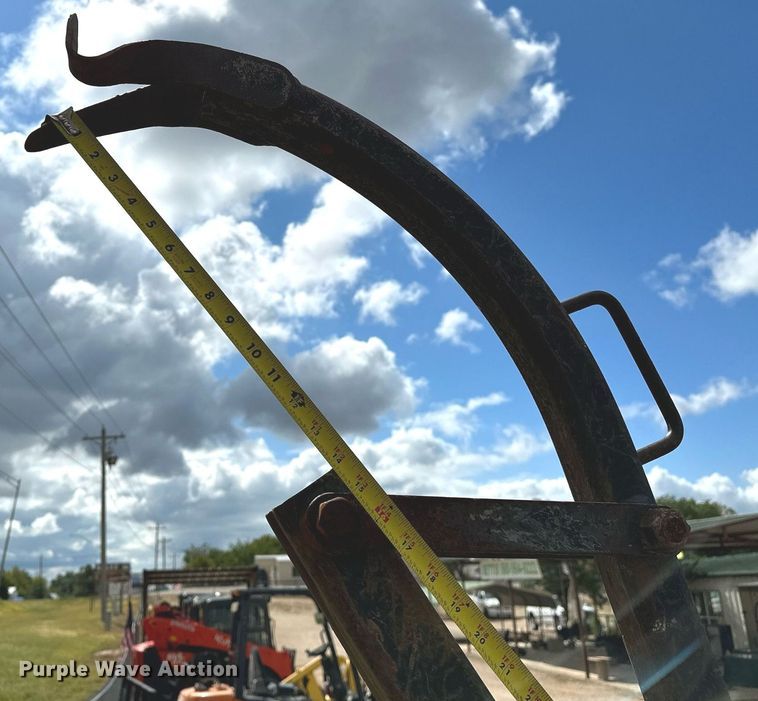 image for item NA9555 2012 Ditch Witch RT45  trencher