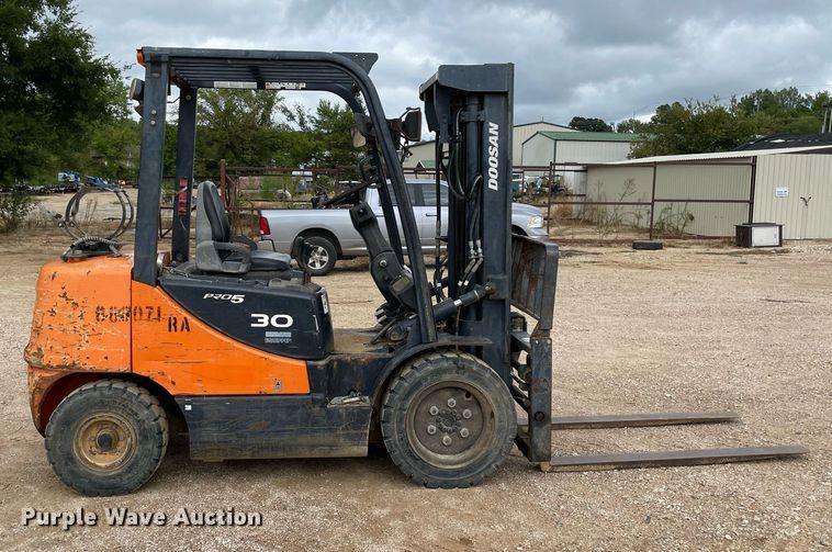 image for item NA9556 Doosan G30P-5  forklift