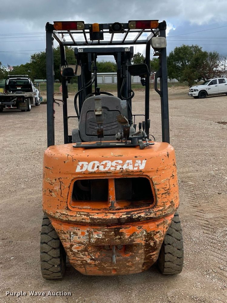 image for item NA9556 Doosan G30P-5  forklift
