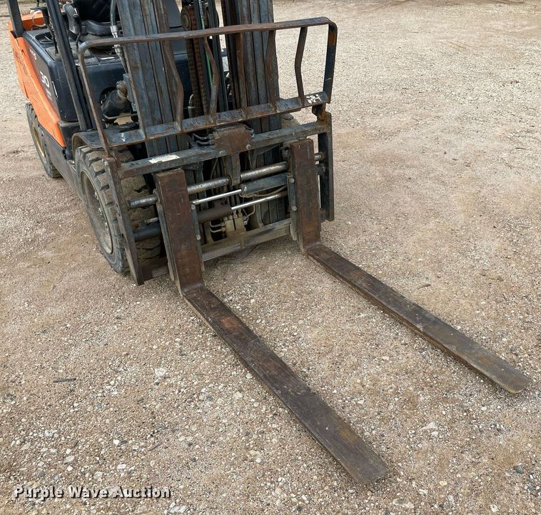 image for item NA9556 Doosan G30P-5  forklift