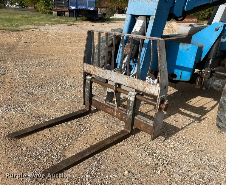 image for item NA9557 2008 Genie GTH-644  telehandler