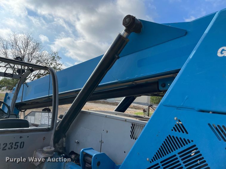 image for item NA9557 2008 Genie GTH-644  telehandler