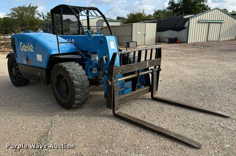 image for item NA9559 2016 Genie GTH-5519  telehandler