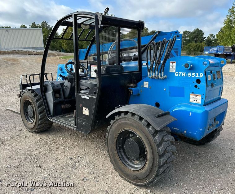 image for item NA9559 2016 Genie GTH-5519  telehandler