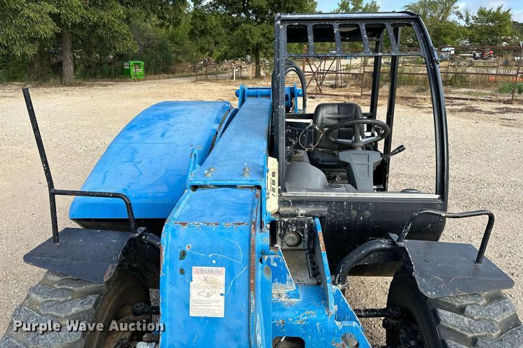 image for item NA9559 2016 Genie GTH-5519  telehandler