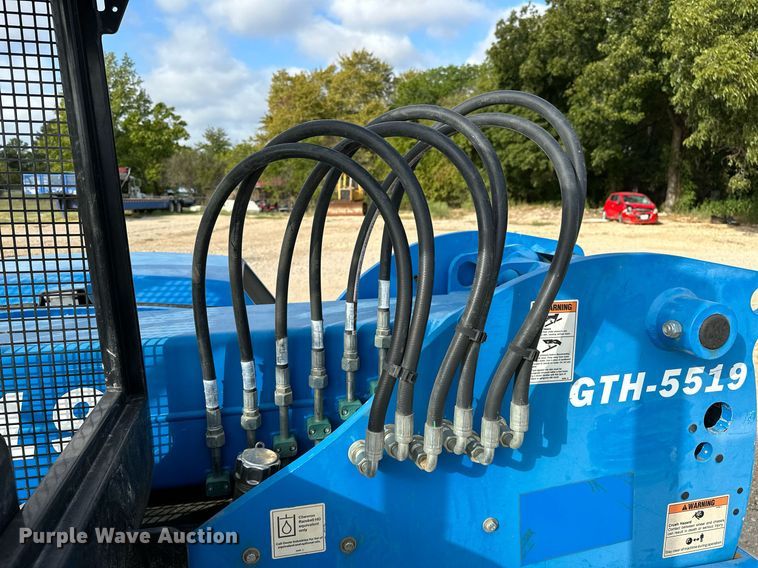 image for item NA9559 2016 Genie GTH-5519  telehandler