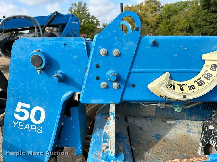 image for item NA9559 2016 Genie GTH-5519  telehandler