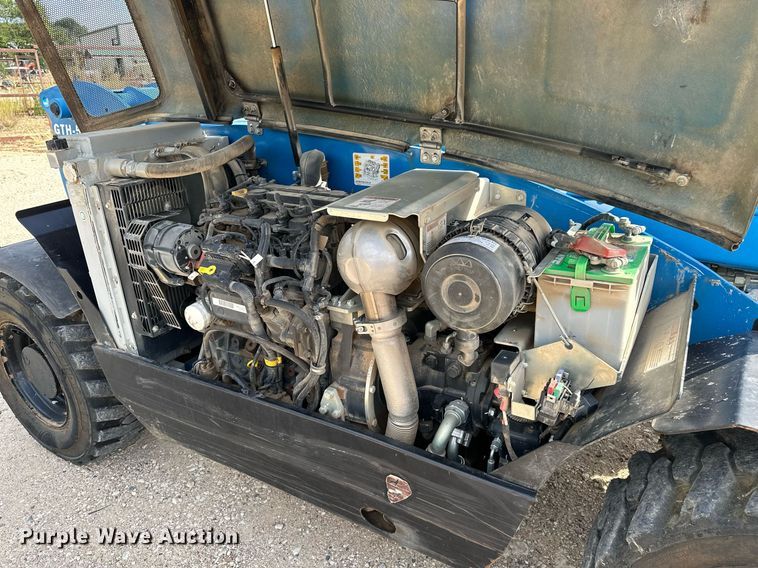 image for item NA9559 2016 Genie GTH-5519  telehandler
