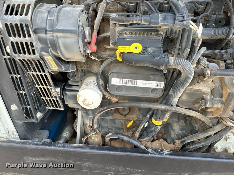 image for item NA9559 2016 Genie GTH-5519  telehandler