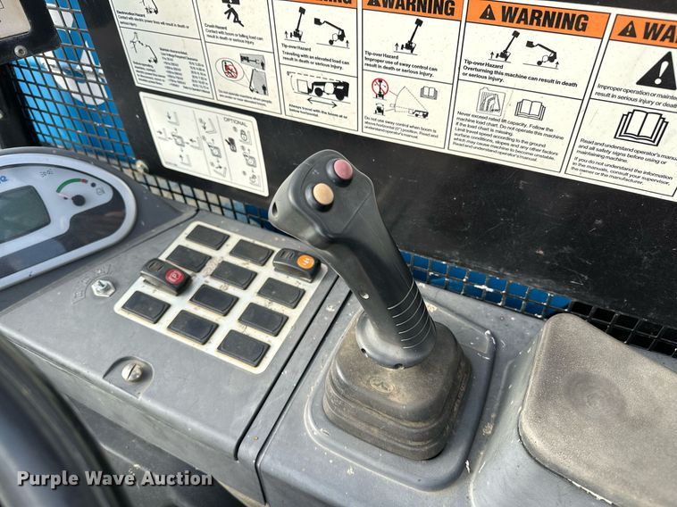 image for item NA9559 2016 Genie GTH-5519  telehandler