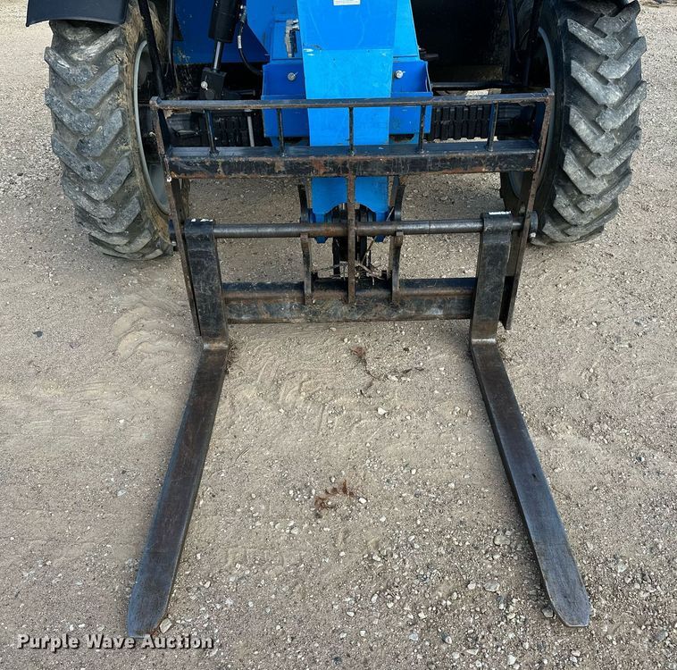 image for item NA9560 2020 Genie GTH-636  telehandler