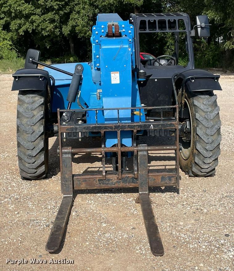 image for item NA9562 2018 Genie GTH-636  telehandler