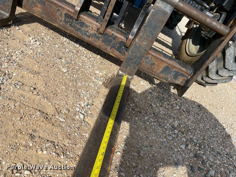 image for item NA9562 2018 Genie GTH-636  telehandler