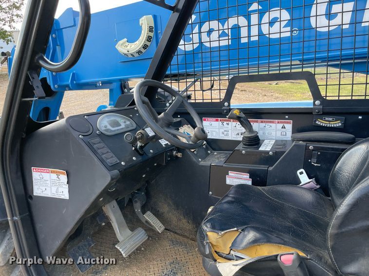 image for item NA9562 2018 Genie GTH-636  telehandler