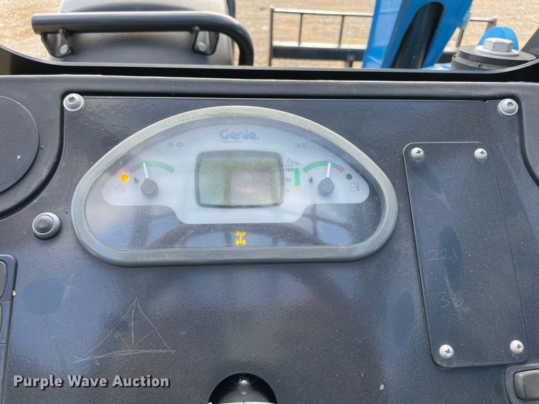 image for item NA9562 2018 Genie GTH-636  telehandler