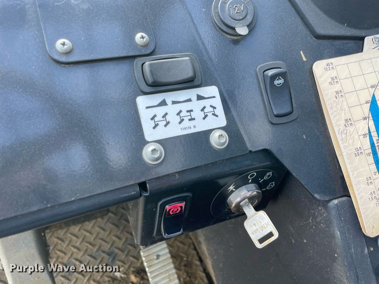 image for item NA9562 2018 Genie GTH-636  telehandler