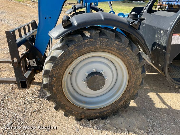 image for item NA9562 2018 Genie GTH-636  telehandler