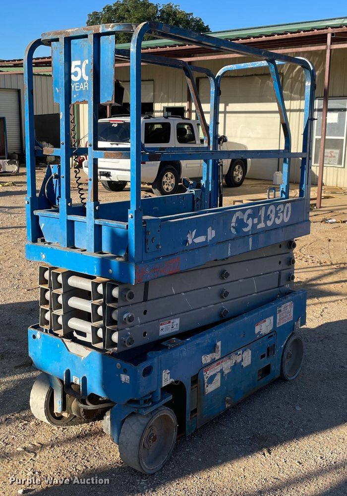 image for item NA9563 2016 Genie GS-1930  scissor lift