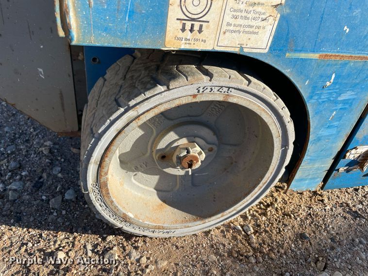 image for item NA9563 2016 Genie GS-1930  scissor lift